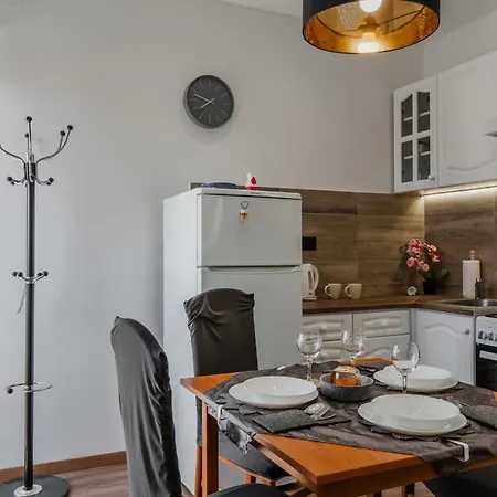 With A Parking Space - 23044 Apartment Vir