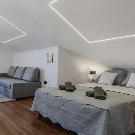 Apartment With A Parking Space - 23044